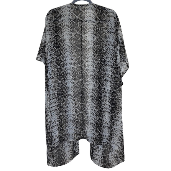 Anthropologie By Together Sz Small Black & White Snake Skin Print Long Cover Up - Picture 7 of 7